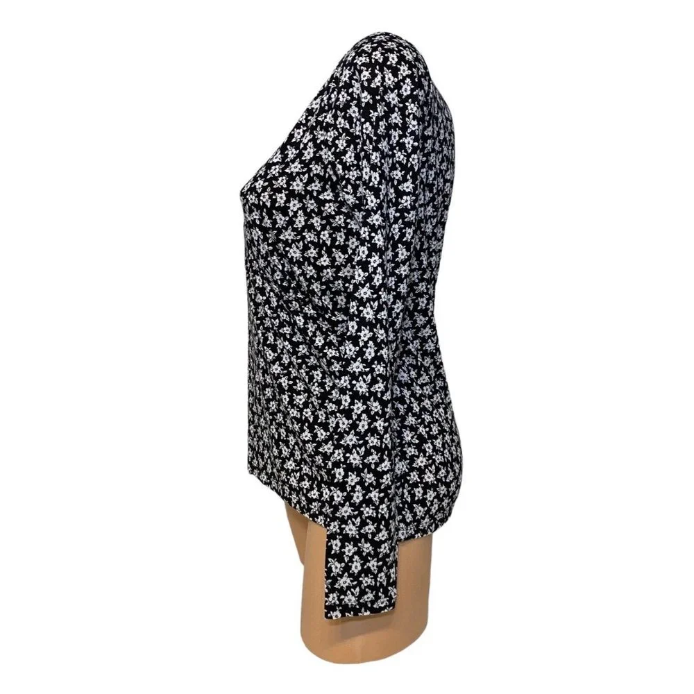 Michael Kors Women's MEDIUM Long Sleeve Print Wrap Top Floral Black White Blouse
